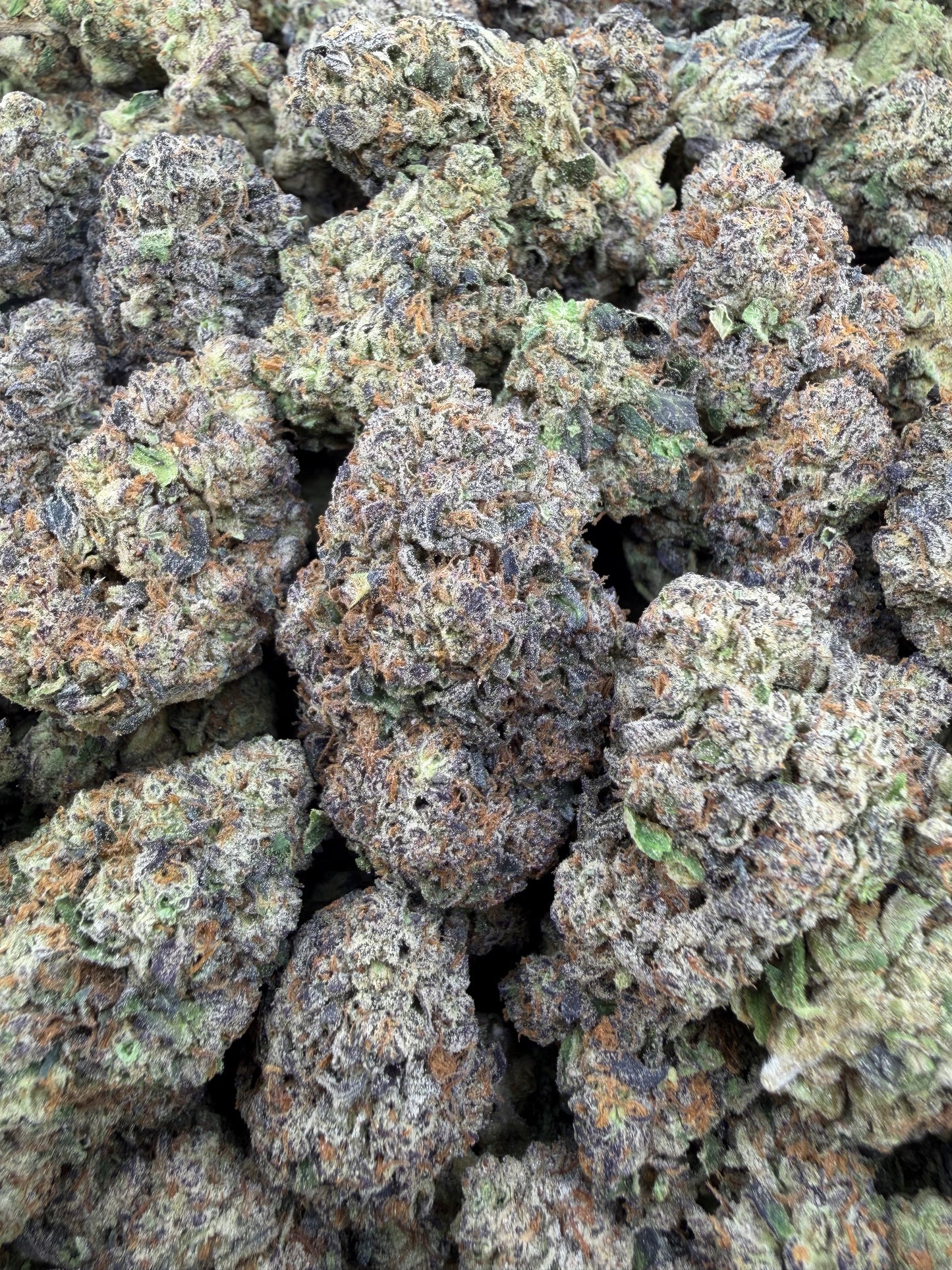 THC-A FLOWER ICE CREAM CAKE - HYBRID (LIGHT DEP)