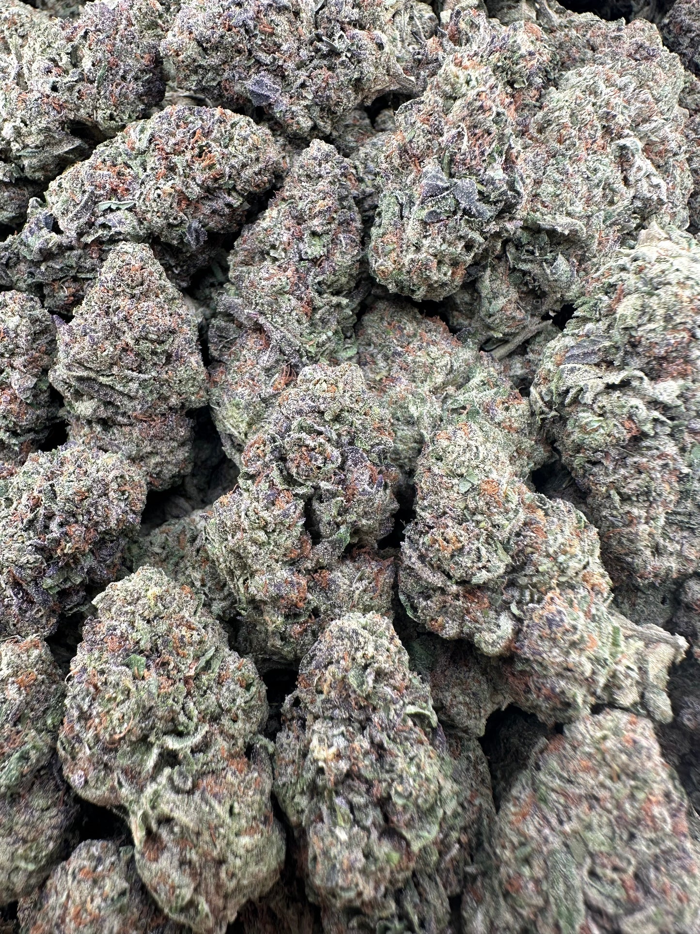 THC-A FLOWER WEDDING CAKE - HYBRID (LIGHT DEP)