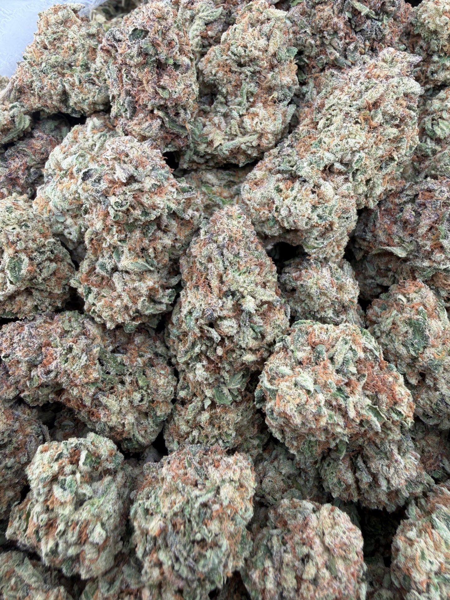 THC-A FLOWER CHEM DAWG - HYBRID (LIGHT DEP)