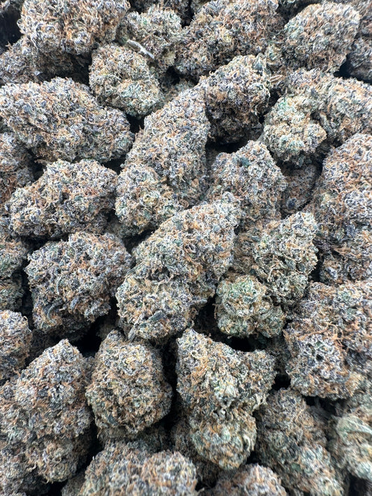 THC-A FLOWER BLACK WIDOW - HYBRID (INDOOR)