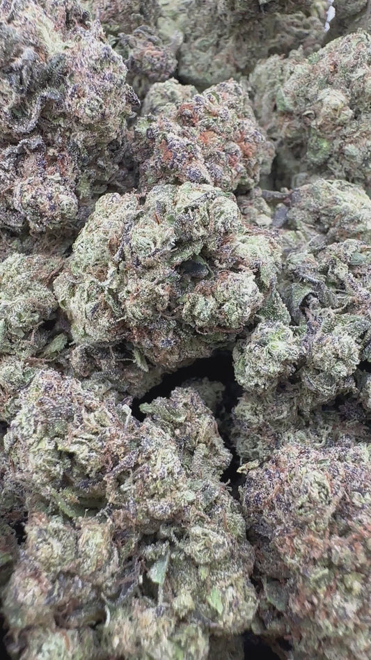 THC-A FLOWER CHEM DAWG - HYBRID (LIGHT DEP)